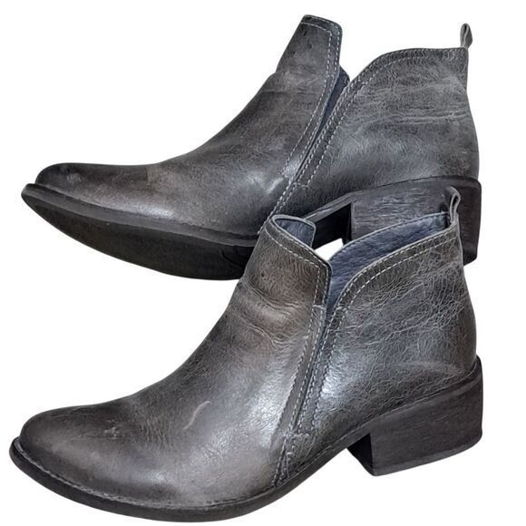 Matisse Wilder Round Toe Western Slip On Ankle Bootie Size 9.5 Gray - Picture 1 of 14